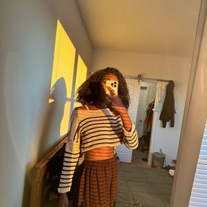 Cropped Knit Sweater with stripes